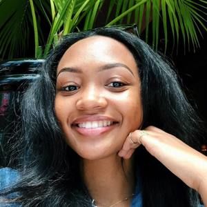 Meet your Posher, Briah